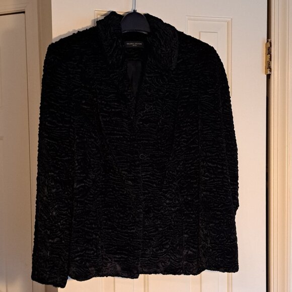 Valerie Stevens - Picture 1 of 4